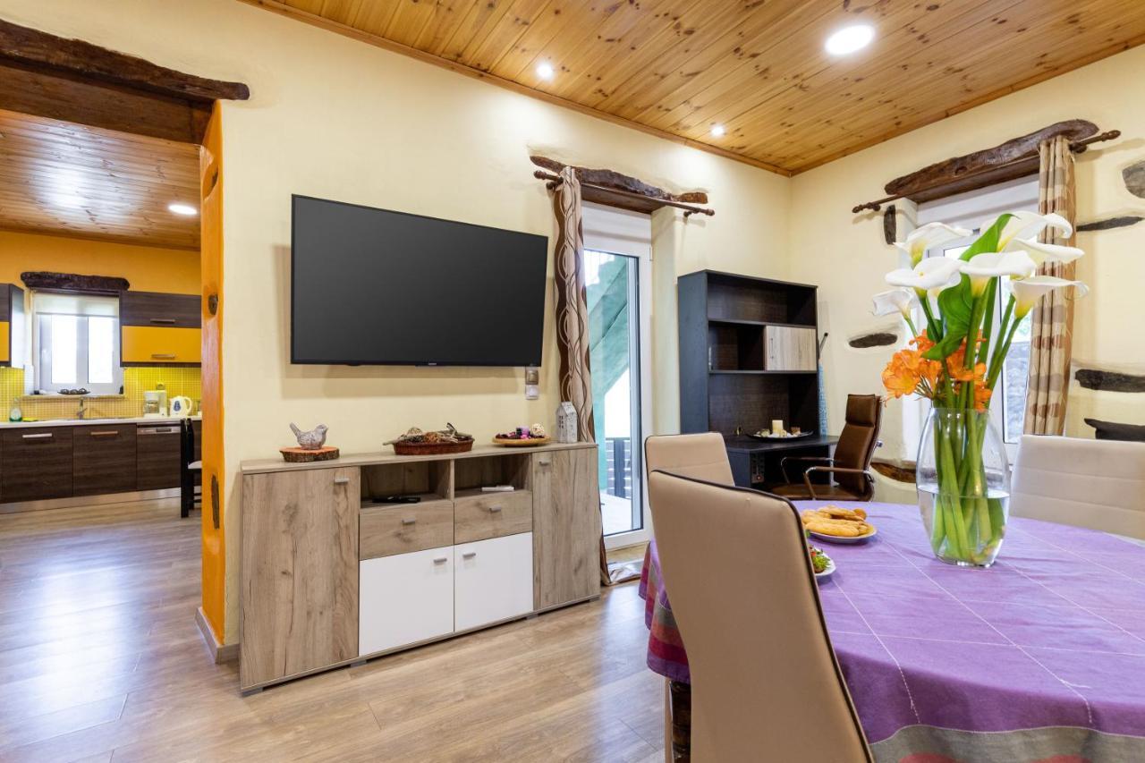 Zois Stone House Apartment *